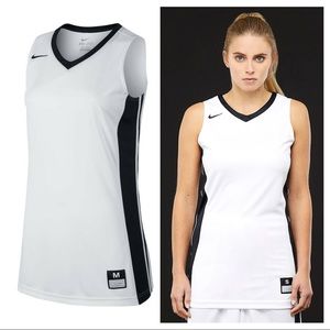 NIKE Dri Fit Basketball Sleeveless Jersey Women's Small Elite 2 Practice